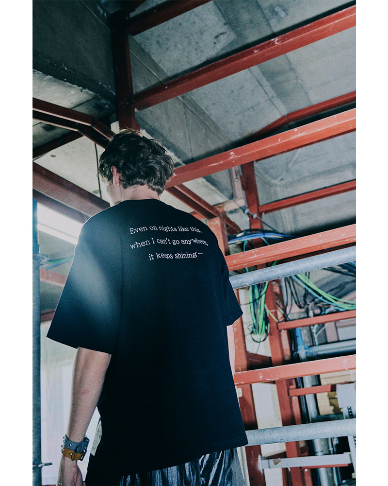 Mirror Shooter Tee (Black) - ZUTOMAYO MART