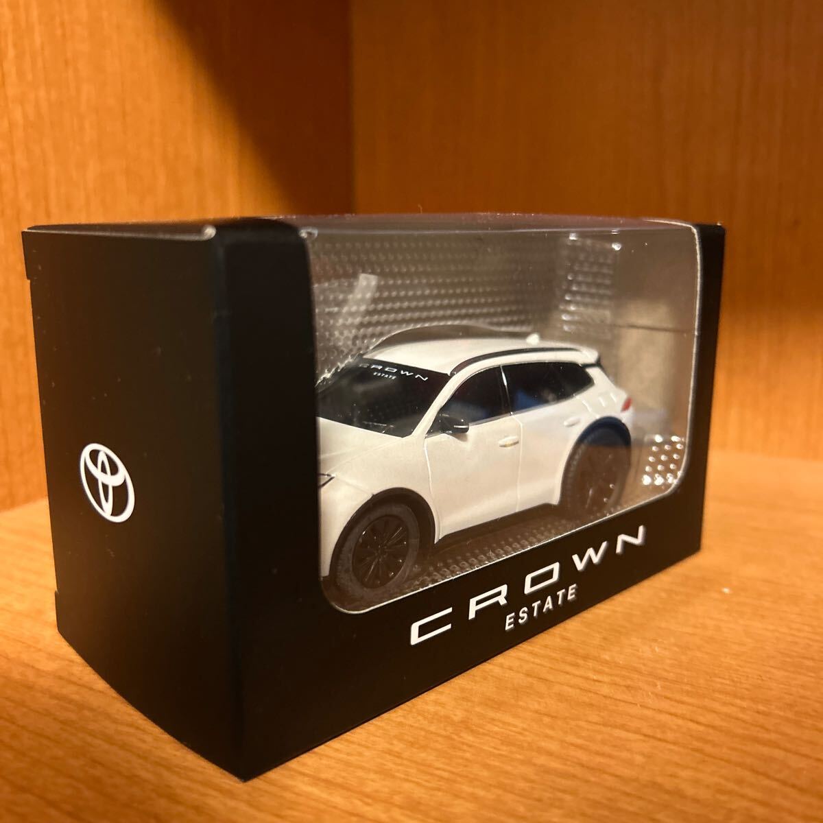 トヨタ 新型 クラウン エステート プルバックカー 非売品ミニカー
