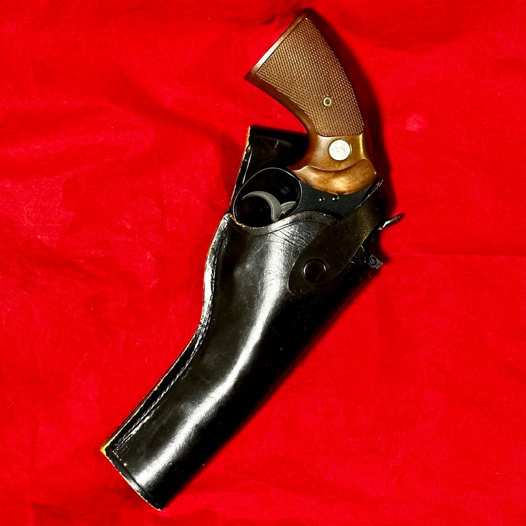 整備済 リボルバー用 黒革製ヒップホルスター 6インチ銃身まで対応 期間限定価格 整備済 革製ショルダーホルスター リボルバー用｜Yahoo
