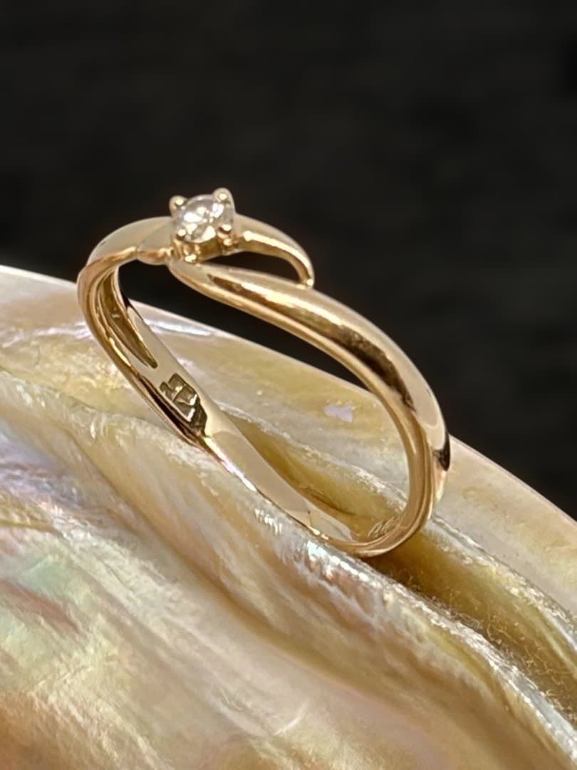 クレージュK18YG 1Pダイヤ0.05ct デザインリング 9号 中古 - メルカリ