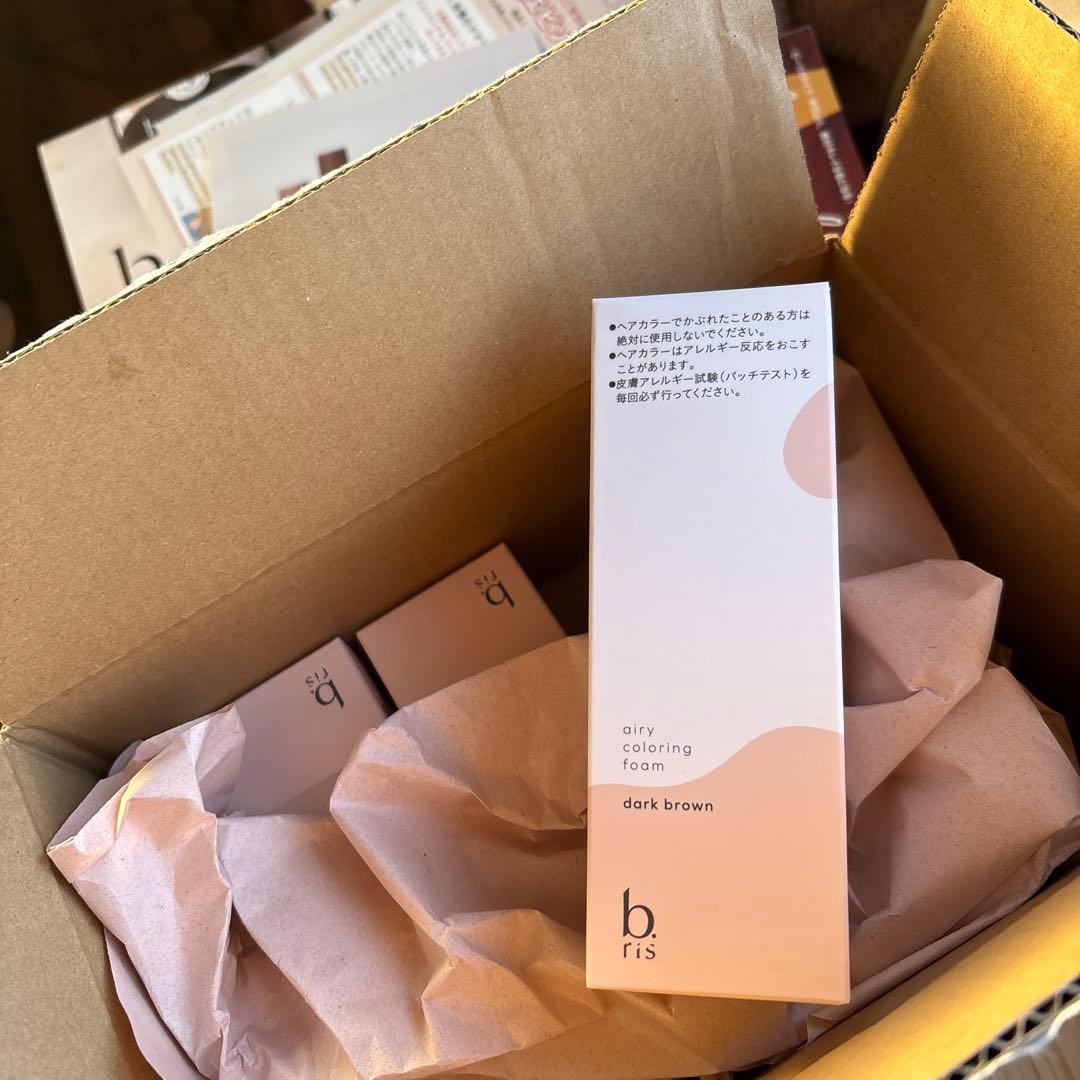 白髪染め　b.ris3本セット Amazon | 【 染めるほどうるツヤ 】b.ris ビーリス 白髪染め [ 医薬部